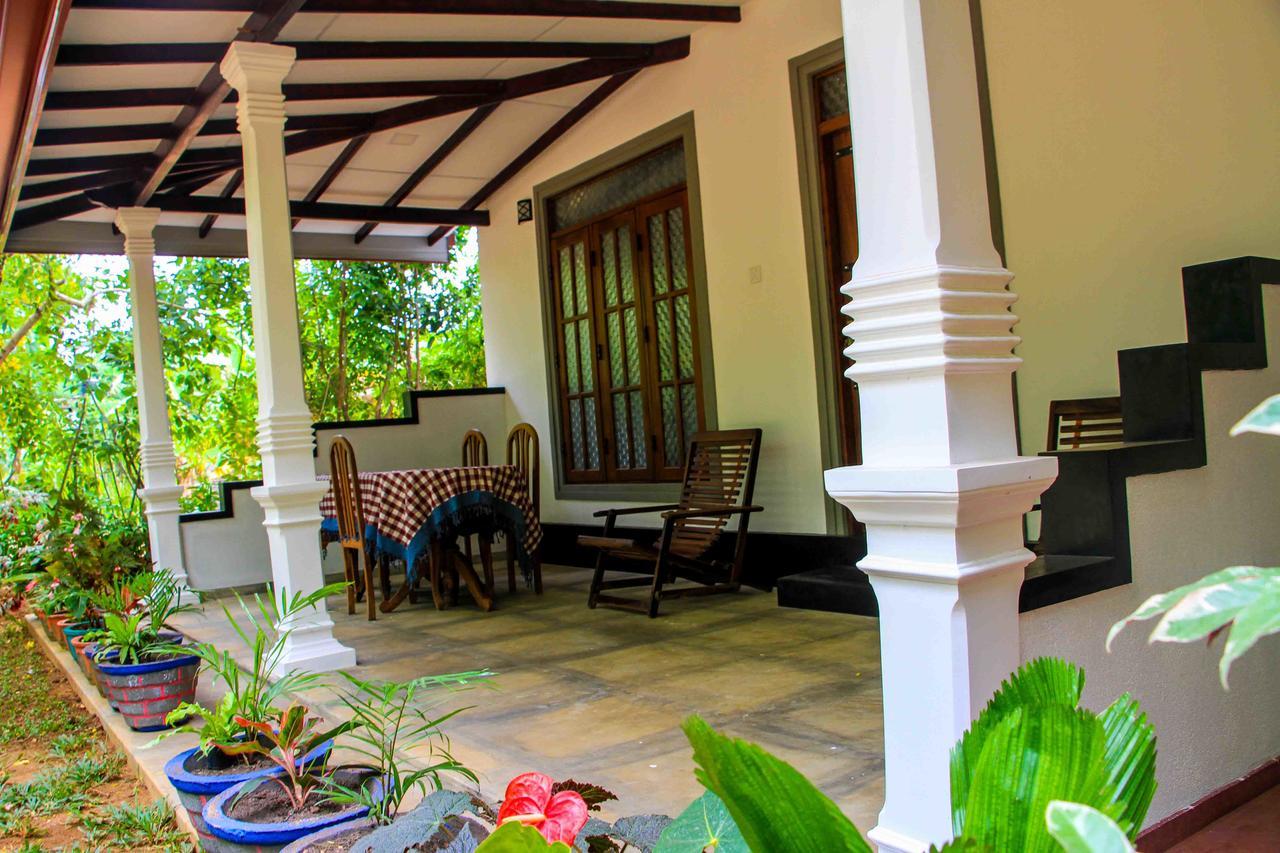 Sigiri Anu Homestay Sigiriya Luaran gambar